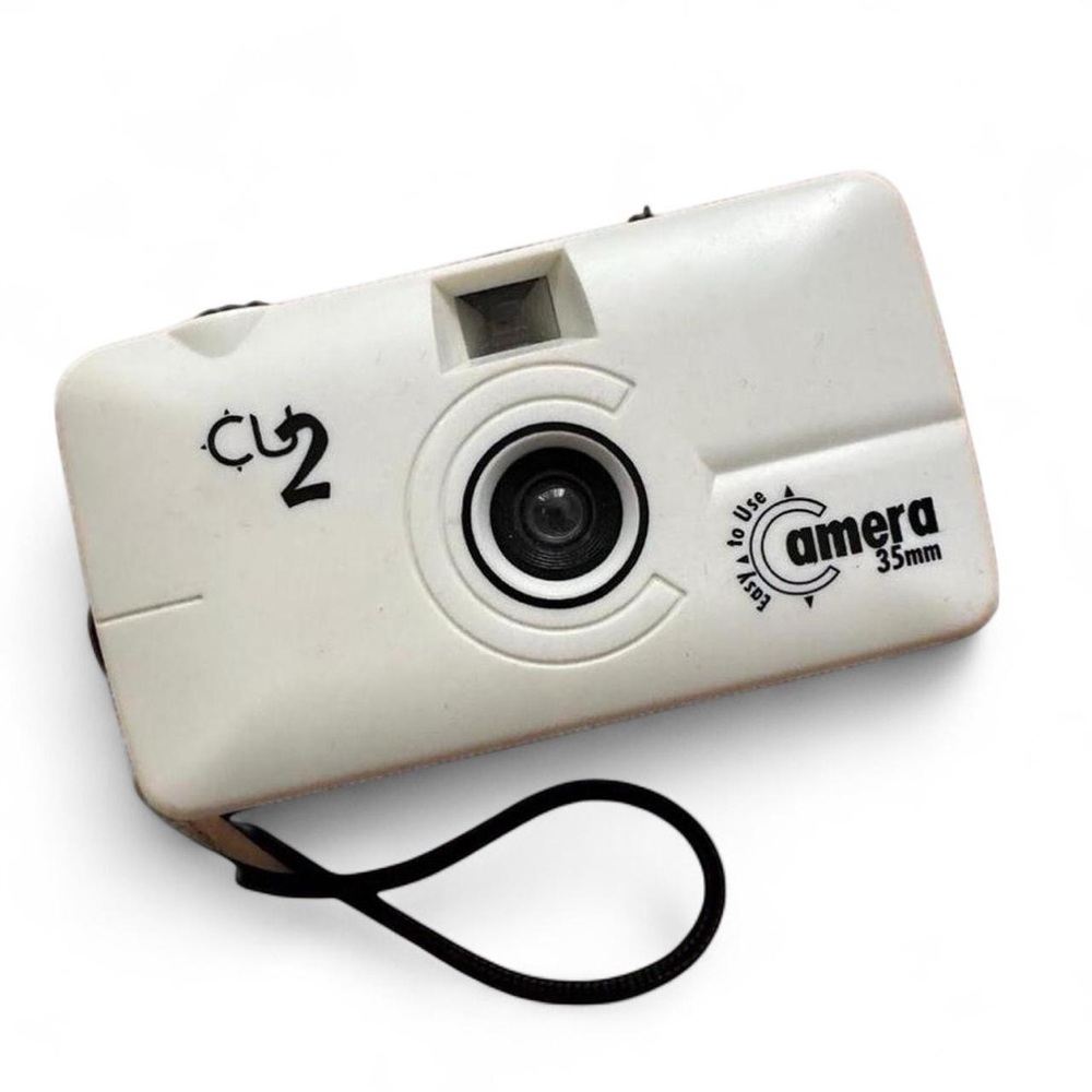 Disposable Style 35mm Point-and-Shoot Camera in White